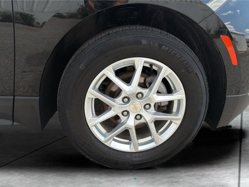 Used 2022 Chevrolet Equinox LT FWD image 27