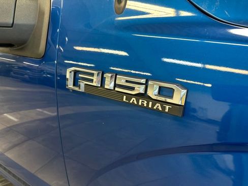 Used 2018 Ford F150 Lariat w/ Equipment Group 502A Luxury AWD/4WD image 8