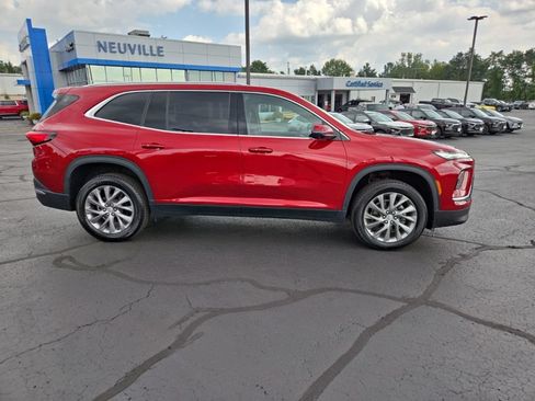 Certified 2026 Buick Enclave Preferred AWD/4WD image 2