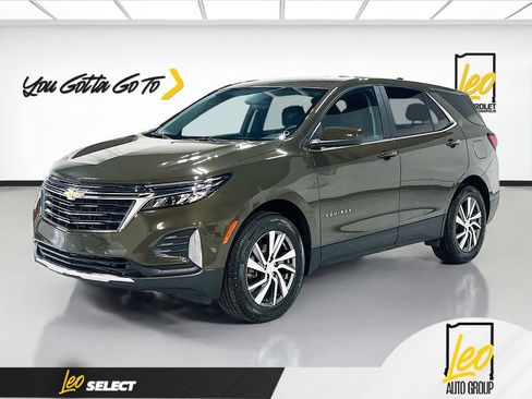 Used 2023 Chevrolet Equinox LT image 1