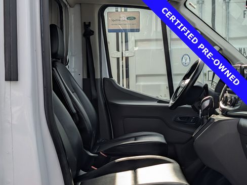 Used 2022 Ford Transit 350 DRW RWD image 16
