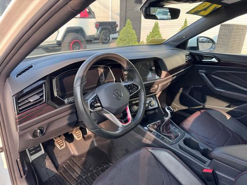 Used 2024 Volkswagen Jetta GLI Autobahn FWD image 11