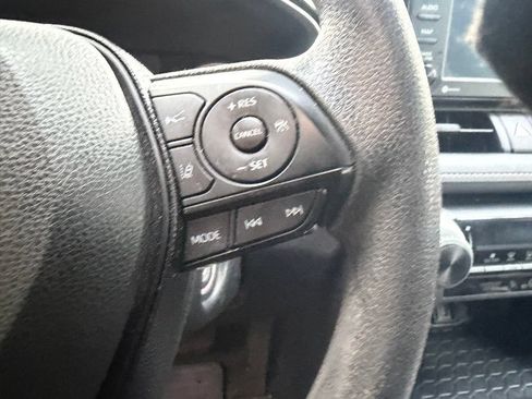 Used 2020 Toyota RAV4 LE w/ All Weather Liner Package AWD/4WD image 18