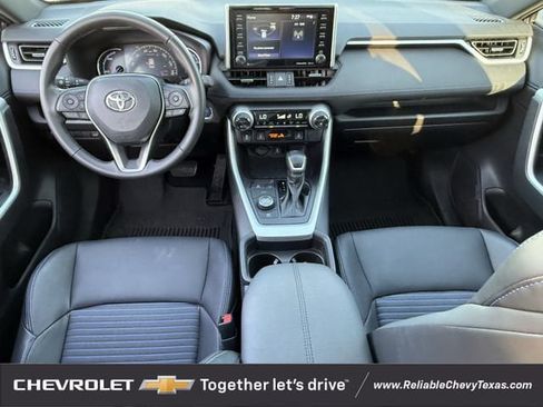 Used 2021 Toyota RAV4 XSE AWD/4WD image 11