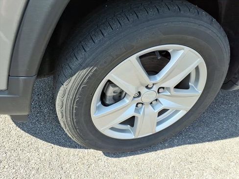 Used 2022 Jeep Compass Latitude w/ Convenience Group image 13