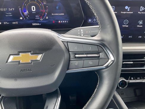 Used 2024 Chevrolet Traverse LT AWD/4WD image 20