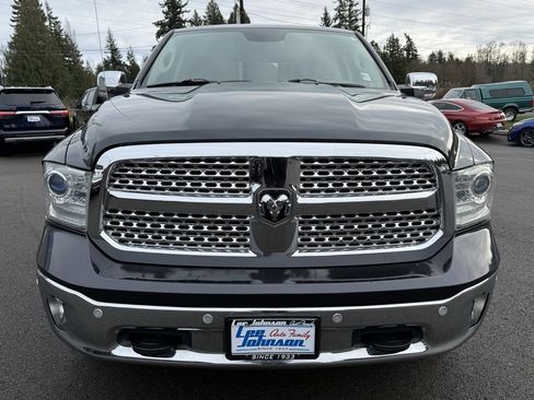 Used 2014 RAM 1500 Laramie w/ Convenience Group image 8