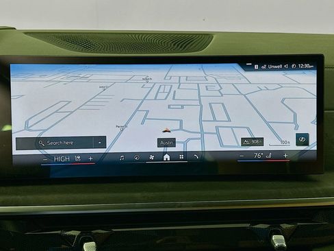 New 2026 BMW X5 xDrive50e w/ Premium Package image 12