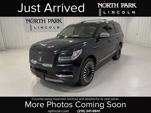 Used 2021 Lincoln Navigator Black Label w/ Cargo Convenience Package AWD/4WD image 1
