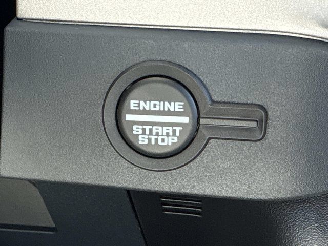New 2026 Ford Bronco Outer Banks w/ Sasquatch Package AWD/4WD image 31