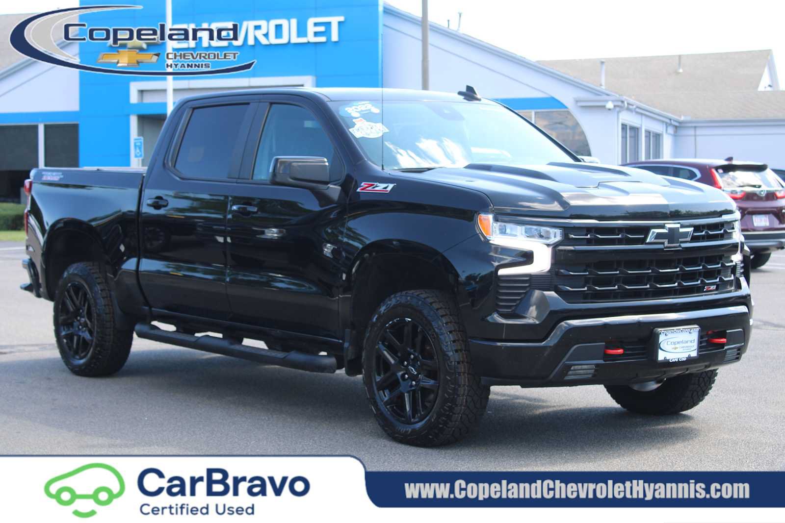 Used 2022 Chevrolet Silverado 1500 LT Trail Boss w/ Protection Package AWD/4WD image 1
