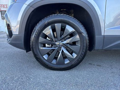 Used 2024 Volkswagen Taos S image 20