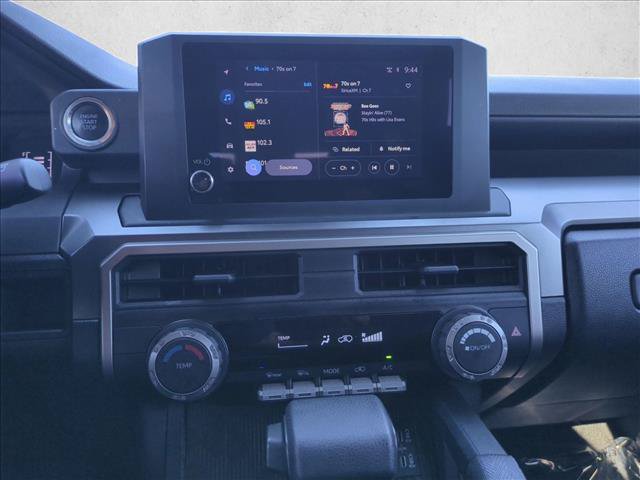 Certified 2025 Toyota 4Runner SR5 AWD/4WD image 14