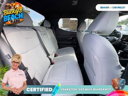 Used 2025 Hyundai Santa Cruz SE FWD image 23