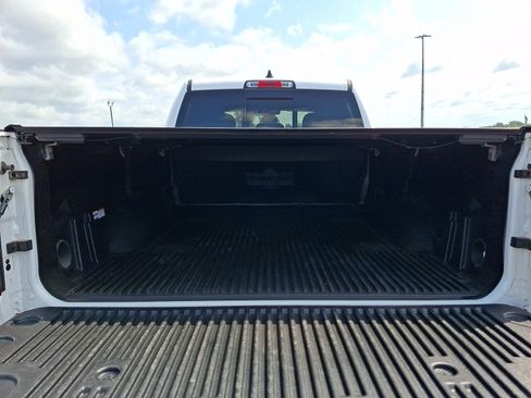 Used 2019 RAM 1500 Big Horn AWD/4WD image 30