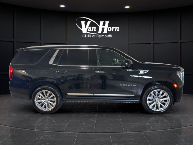 Used 2024 GMC Yukon Denali w/ Denali Reserve Package AWD/4WD image 8