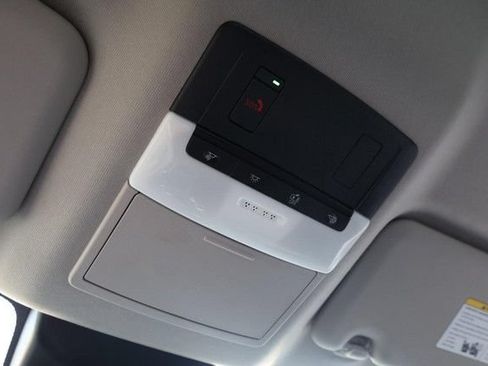 Certified 2025 Nissan Sentra SV FWD image 16