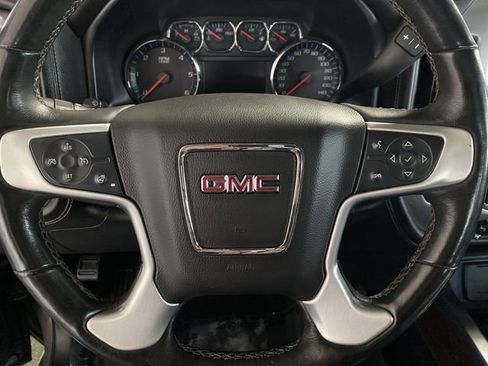 Used 2017 GMC Sierra 2500 SLT image 16