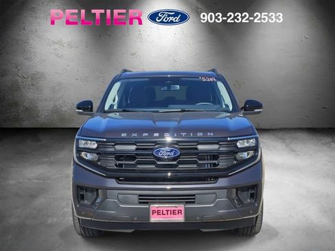 New 2025 Ford Expedition Max Active image 2