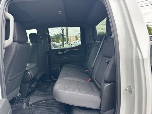 Used 2026 GMC Sierra 1500 Elevation w/ Elevation Select Package AWD/4WD image 21
