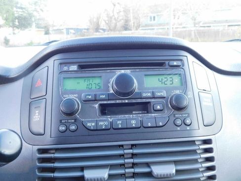 Used 2005 Honda Pilot EX-L image 13