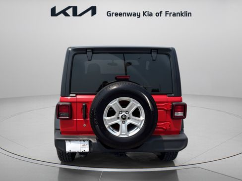Used 2020 Jeep Wrangler Sport AWD/4WD image 6