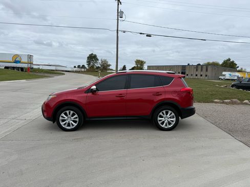 Used 2014 Toyota RAV4 Limited image 7