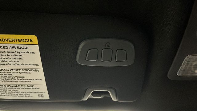 Used 2025 Ford Mustang Premium RWD image 34
