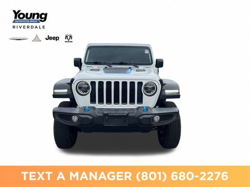 Used 2022 Jeep Wrangler Unlimited Rubicon 4xe w/ Cold Weather Group AWD/4WD image 7
