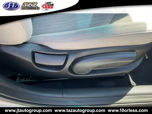 Used 2016 Hyundai Sonata SE FWD image 15