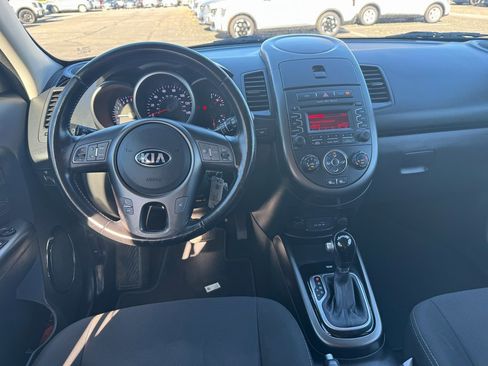 Used 2013 Kia Soul + w/ Eco Pkg image 12