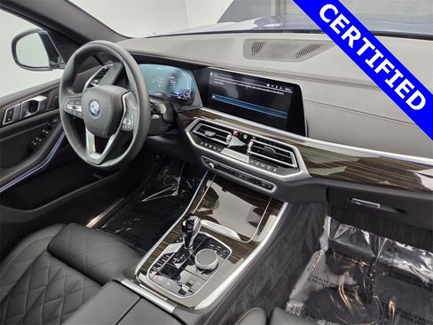 Used 2023 BMW X5 xDrive45e w/ Luxury Seating Package image 16