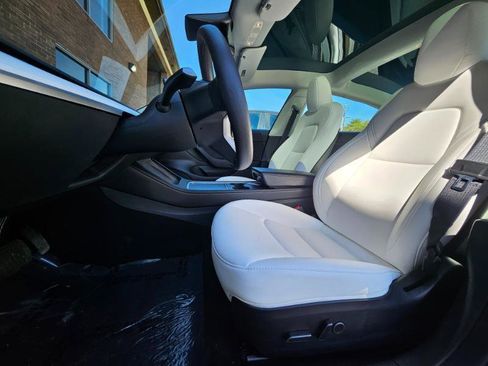 Used 2023 Tesla Model 3 Standard Range image 34