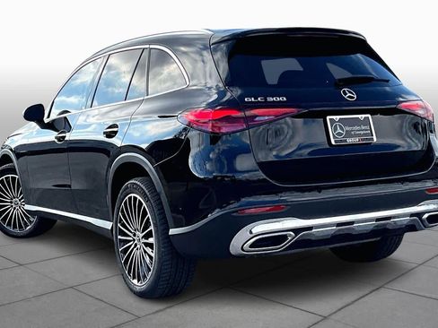 Used 2025 Mercedes-Benz GLC 300 image 11