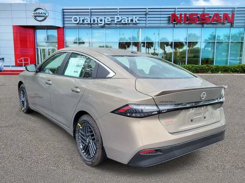 New 2027 Nissan Sentra SV w/ SV Convenience Package FWD image 3