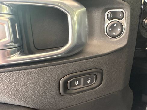 New 2026 Jeep Gladiator Mojave AWD/4WD image 11