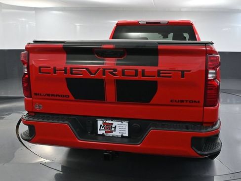 Used 2024 Chevrolet Silverado 1500 Custom w/ Rally Edition AWD/4WD image 7