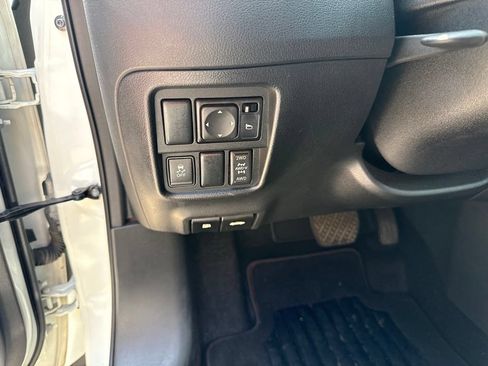 Used 2013 Nissan Juke NISMO AWD/4WD image 14