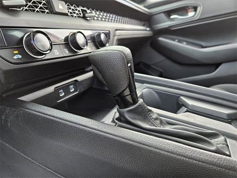 Used 2024 Honda Accord EX image 24