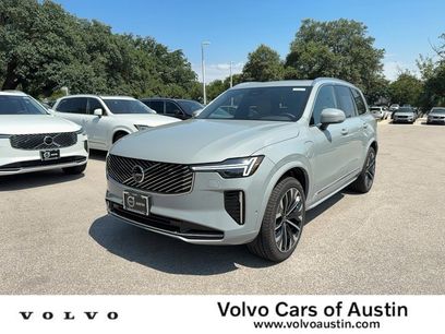 New 2025 Volvo XC90 T8 Plus w/ Protection Package Premier