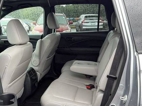 Used 2023 Honda Passport EX-L image 24