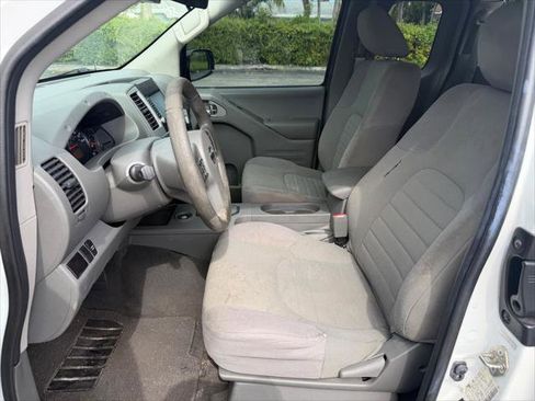 Used 2020 Nissan Frontier S w/ S Utility Package RWD image 19
