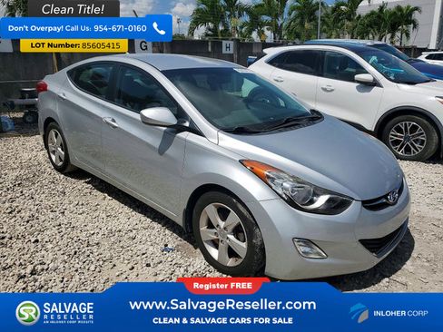 Used 2013 Hyundai Elantra GLS w/ Preferred Pkg FWD image 5