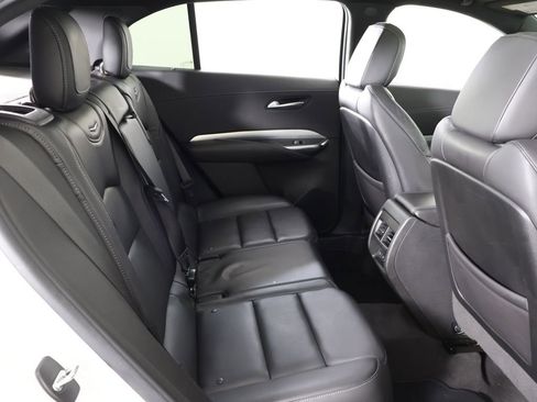 Used 2020 Cadillac XT4 Premium Luxury w/ Cold Weather Package AWD/4WD image 38