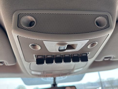 Used 2019 Ford F250 Lariat w/ Lariat Value Package image 17