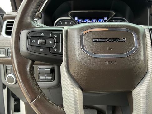 Used 2021 GMC Yukon Denali w/ Denali Premium Package AWD/4WD image 29