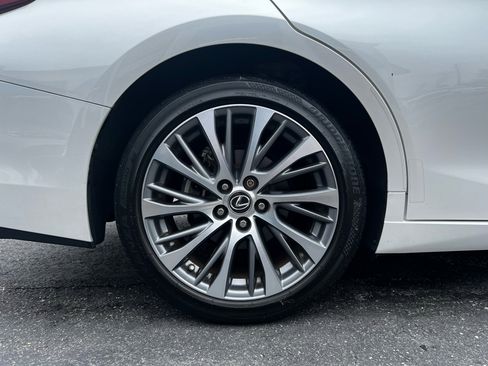 Used 2021 Lexus ES 350 w/ Premium Package image 28