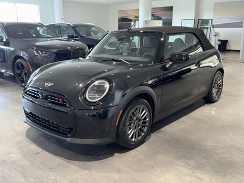 New 2026 MINI Cooper S FWD image 3