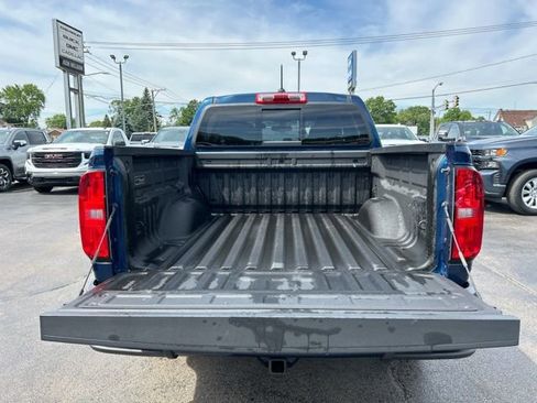Used 2020 Chevrolet Colorado LT w/ LT Convenience Package AWD/4WD image 9