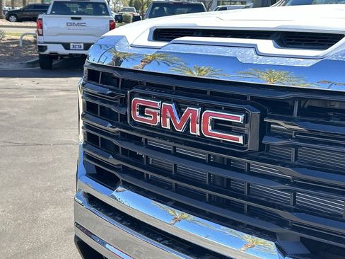 New 2026 GMC Sierra 3500 Pro w/ Convenience Package RWD image 30